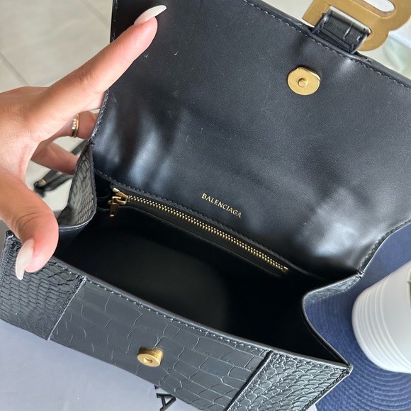 Mini Balenciaga black. Completamente nueva. Sin detalles, con su caja y funda. - Picture 1 of 4